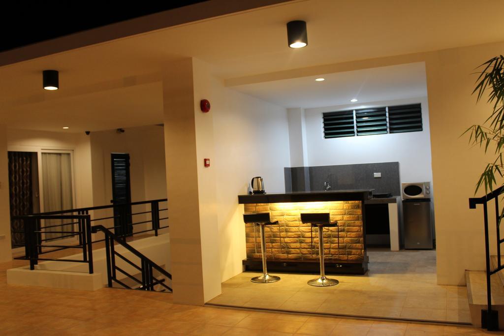 Be-Ing Suites Davao Stadt Exterior foto